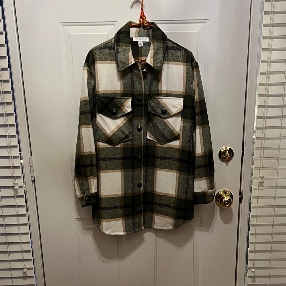 Plaid Button-Up Jacket